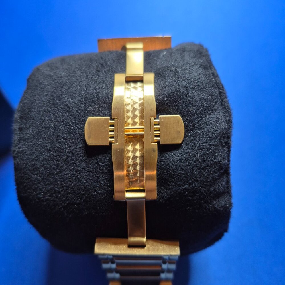 Invicta Reserve Watch - Picture 4 of 7